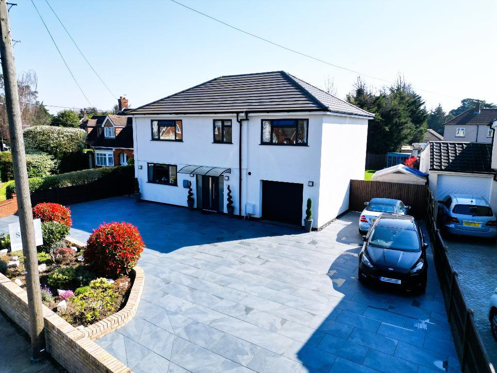 Fobbing Road, Corringham, Essex, SS17 9BN